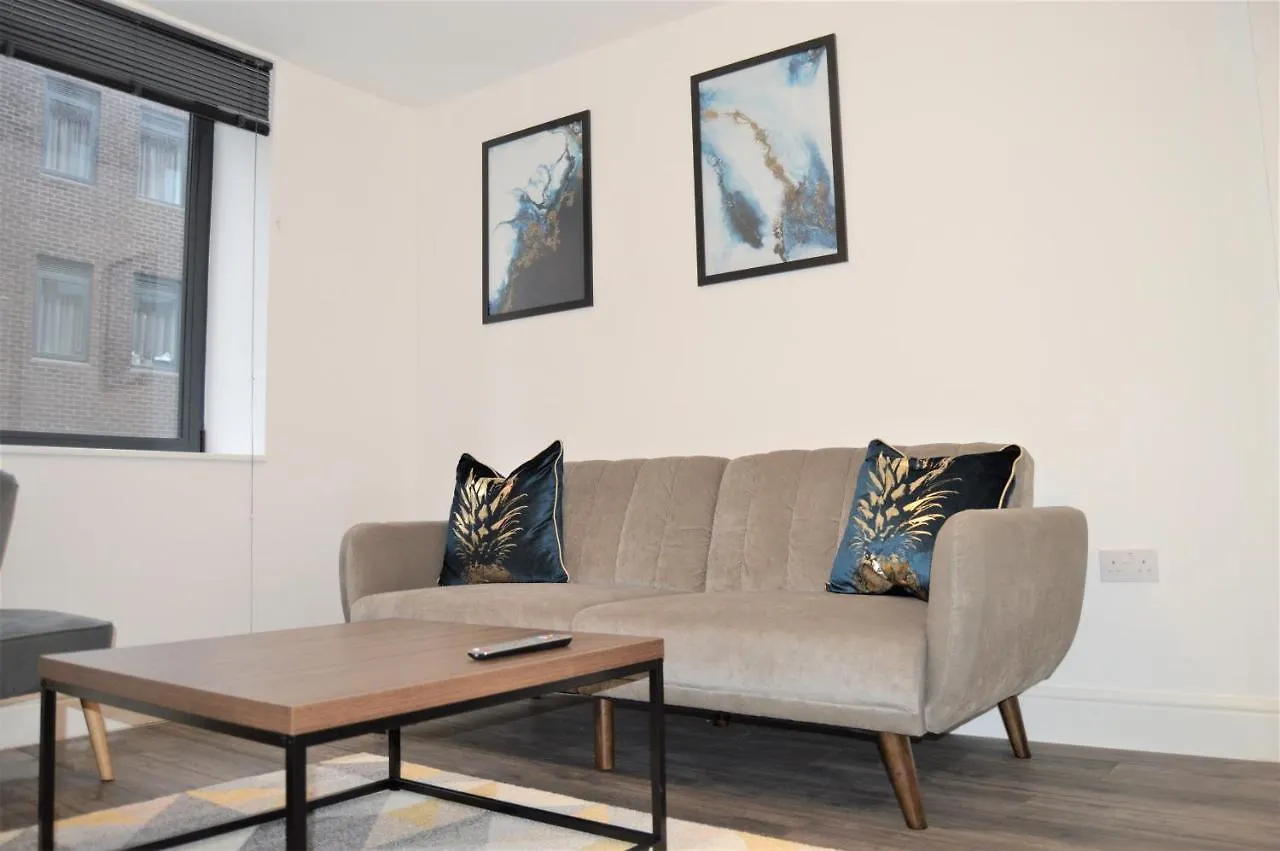 Qh30 - 2 Double Bedrooms Sleeping Up To 4 People - Close To Sheffield City Centre - Perfect For Work Or Leisure! 0*,